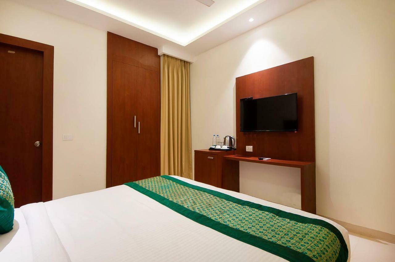 Hotel Z Suites- Delhi Igi Airport Nuova Delhi Esterno foto